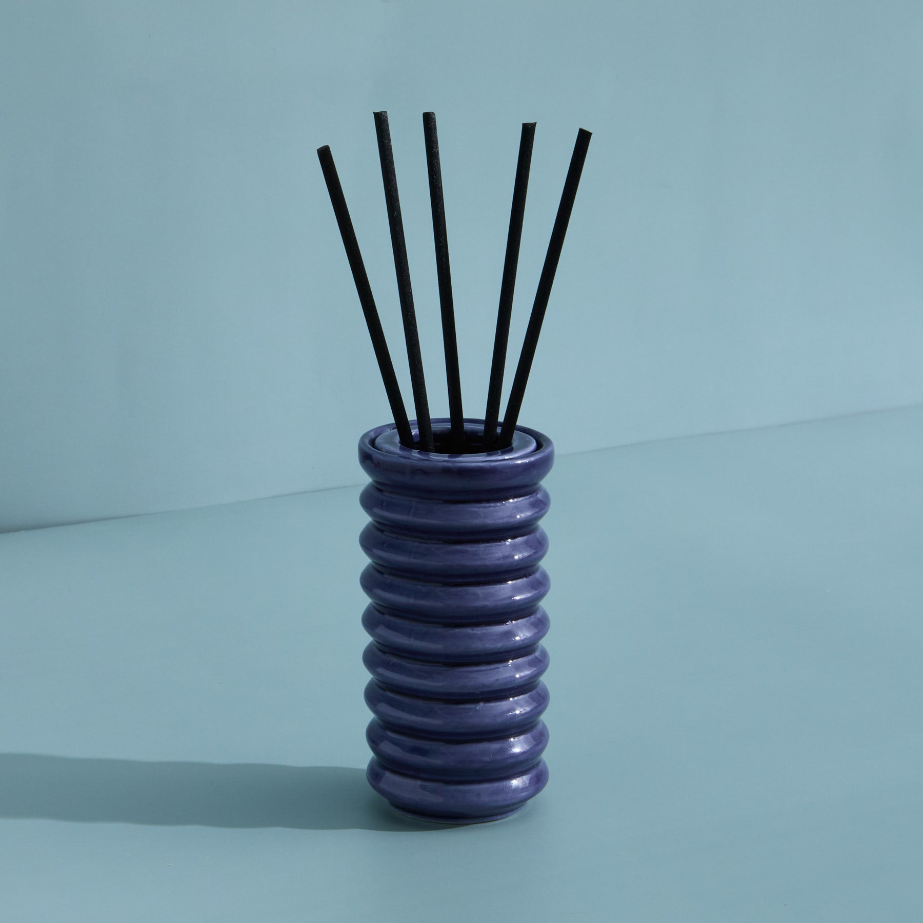 Contemporary Kiln Navy Diffuser